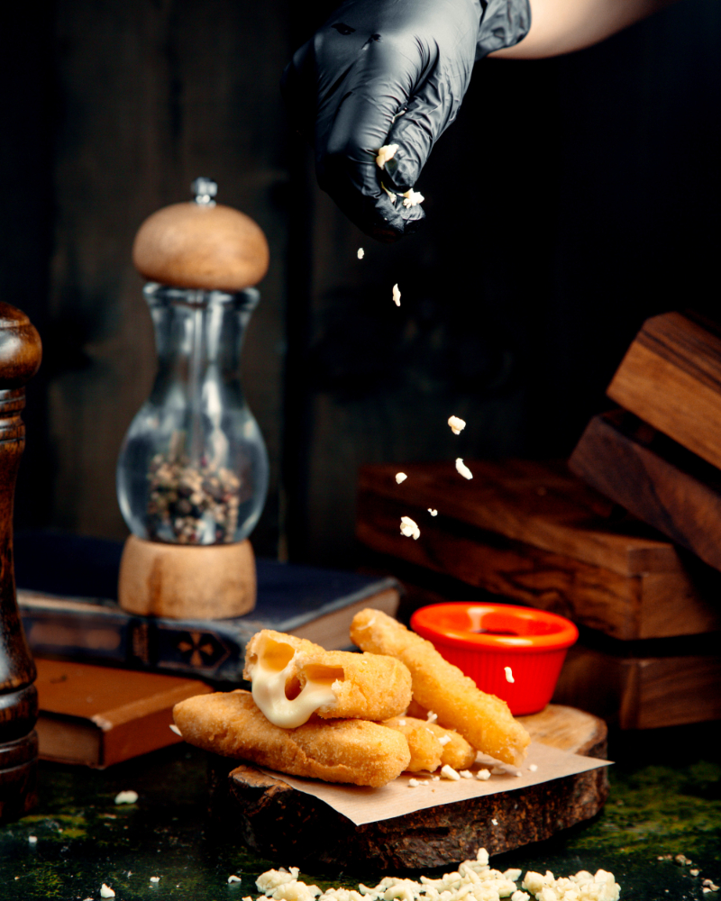 FRIES & SIGNATURE BITES